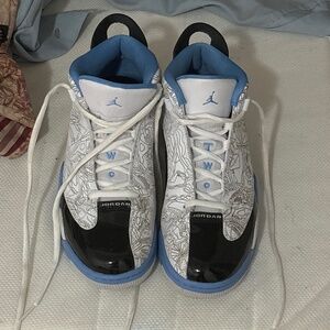 Jordan dub zero size 7